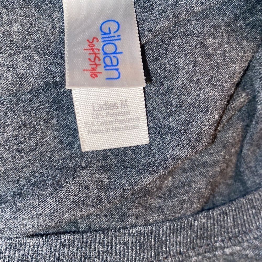 Gildan Gray Basic Tee - Picture 4 of 4